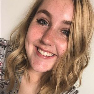 Meet your Posher, Mackenzie